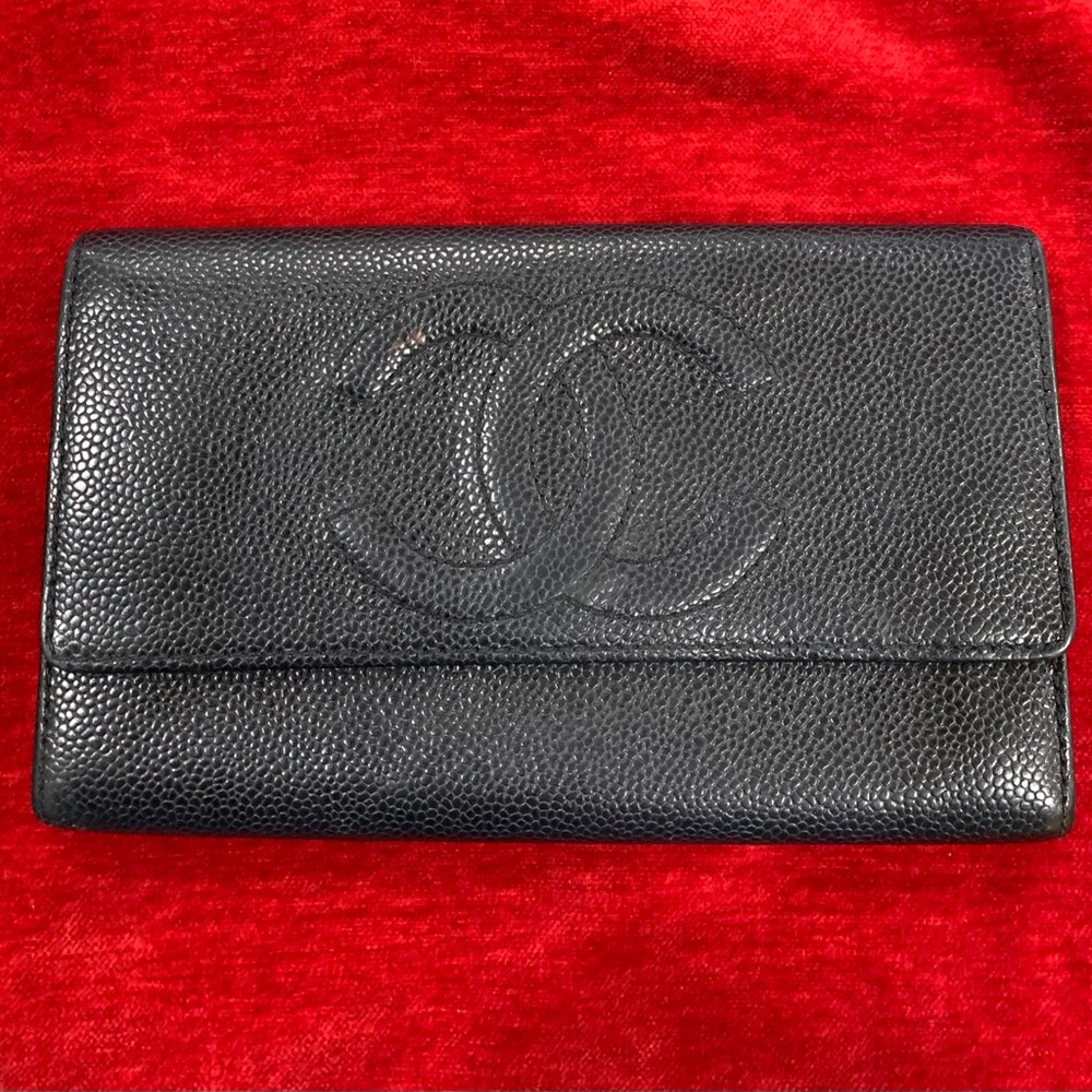 CC black Chanel Caviar clutch wallet